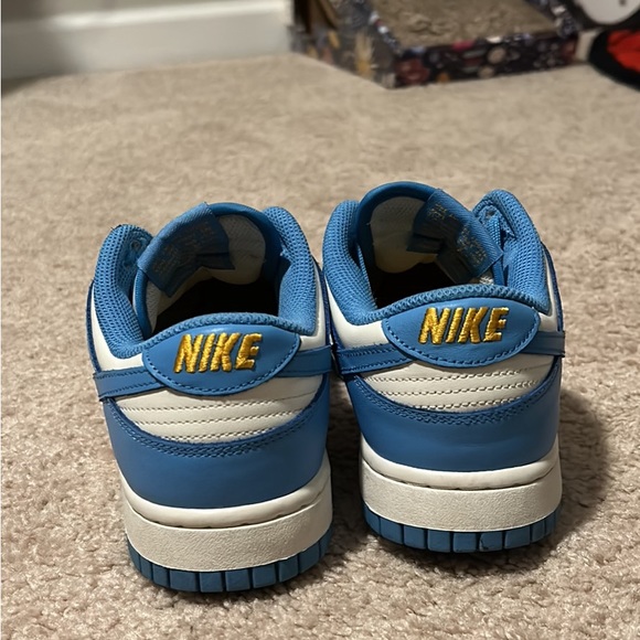 WMNS 7 MENS 5.5 NIKE 2021 Low Coast Dunks - Picture 4 of 4